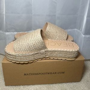 BEACH by Matise Womens Del Mar Espadrille Platform Casual Sandals Casual Beige